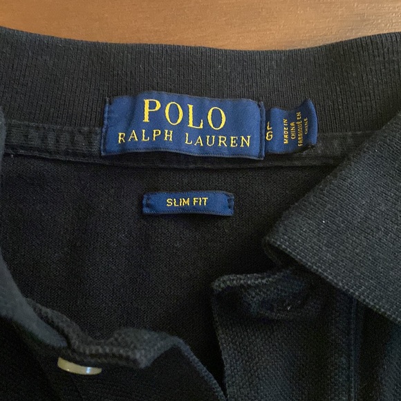 Lightly worn black/red Ralph Lauren polo - Picture 2 of 9